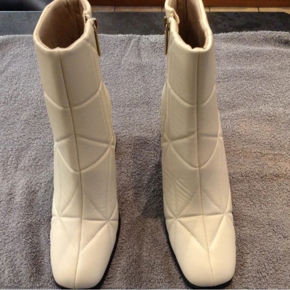 River Island Cream Quilted Heeled Boots